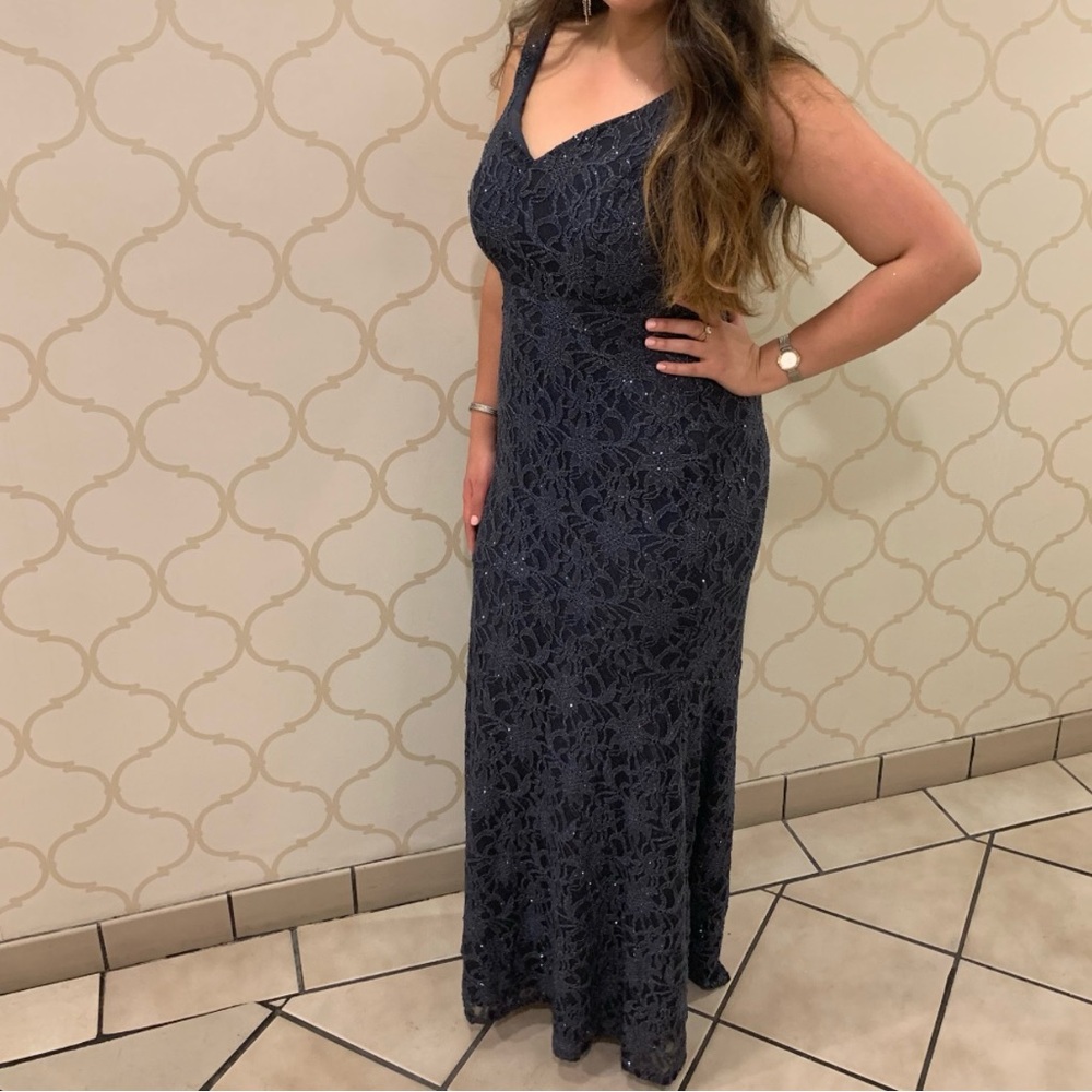 Betsy & Adam Navy Lace Maxi Dress
